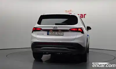 Hyundai Santa Fe 2023 2.5 Автомат в Москве № 125399, миниатюра 3