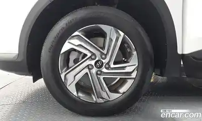 Hyundai Santa Fe 2023 2.5 Автомат в Москве № 125399, миниатюра 10