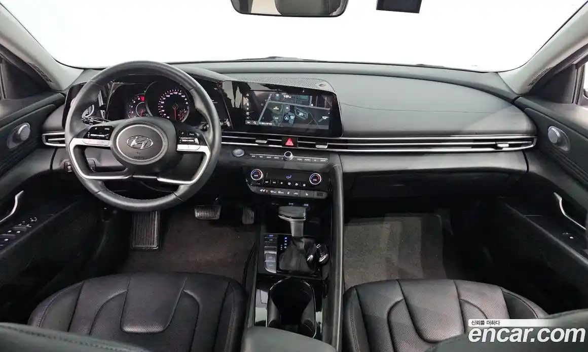 Hyundai Avante 2022 1.6 Автомат в Москве № 126845, фото 7