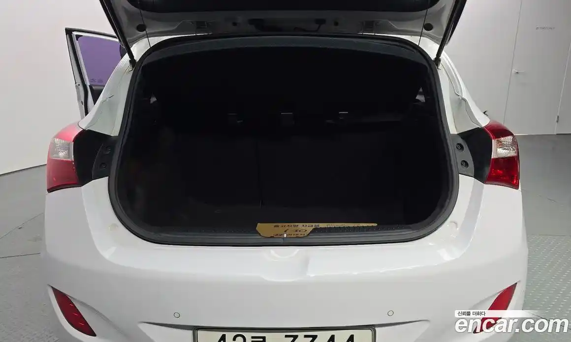Hyundai i30 2015 1.6 Автомат в Москве № 127048, фото 20