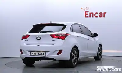 Hyundai i30 2015 1.6 Автомат в Москве № 127048, миниатюра 9