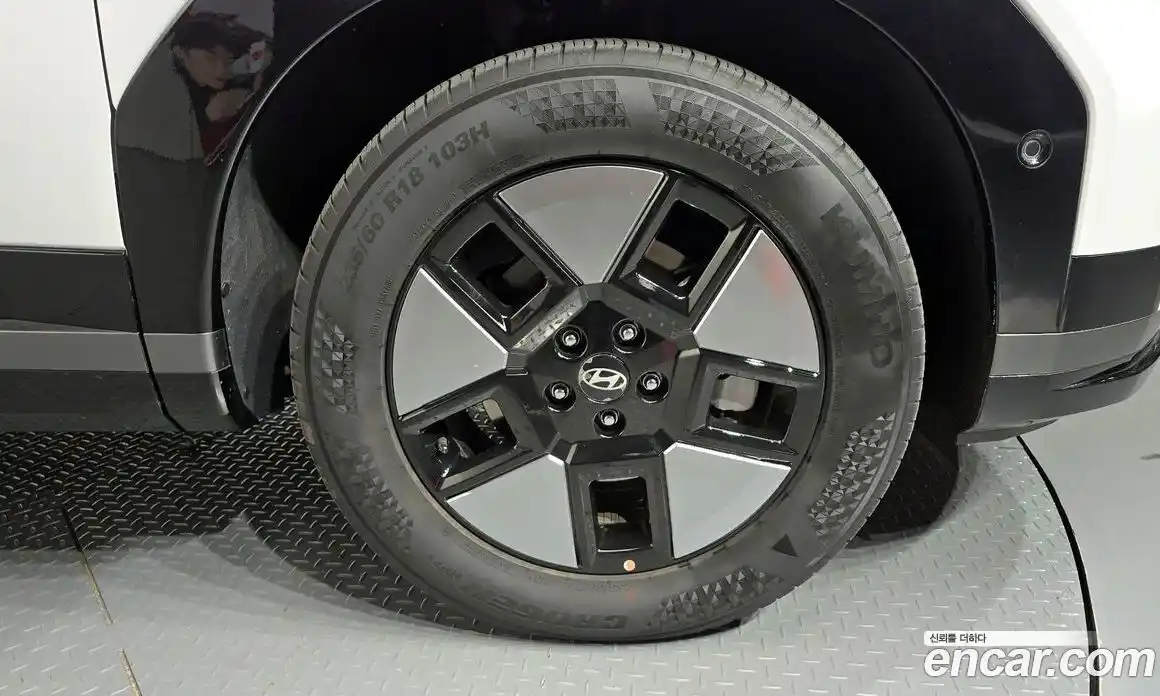 Hyundai Santa Fe 2024 1.6 Автомат в Москве № 130418, фото 17