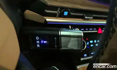 Hyundai Santa Fe 2024 1.6 Автомат в Москве № 130418, миниатюра 7