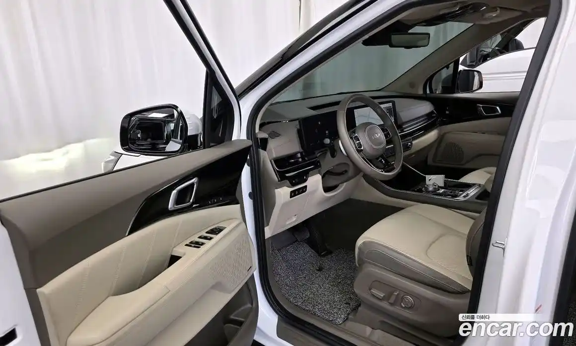 Kia Canival 2024 3.5 Автомат в Москве № 131413, фото 16