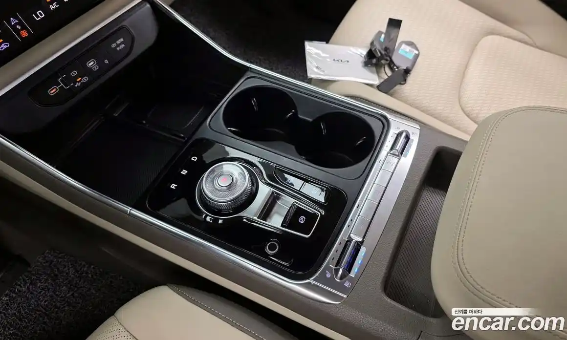 Kia Canival 2024 3.5 Автомат в Москве № 131413, фото 18