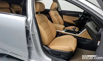 Kia K7 2020 2.4 Автомат в Москве № 133023, миниатюра 2