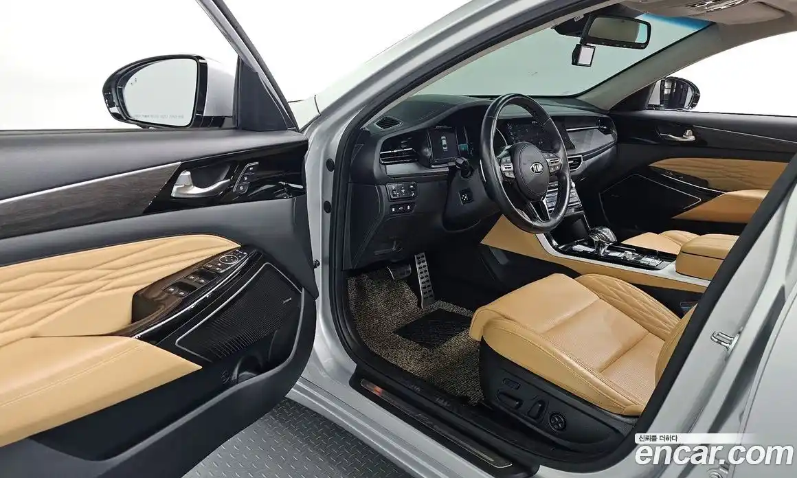 Kia K7 2020 2.4 Автомат в Москве № 133023, фото 4