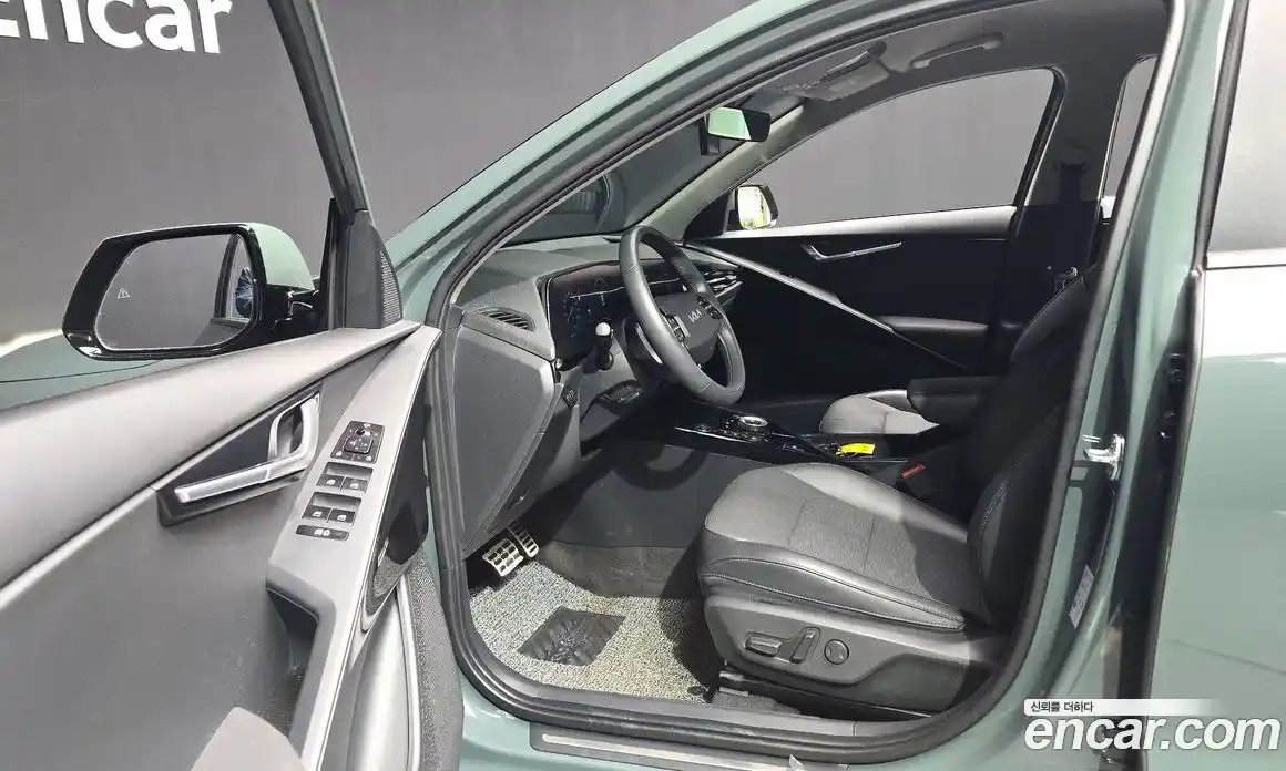 Kia Niro 2024 1.6 Автомат в Москве № 133963, фото 18