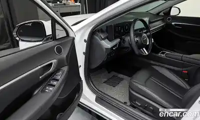 Hyundai Sonata 2026 1.6 Автомат в Москве № 134462, миниатюра 9