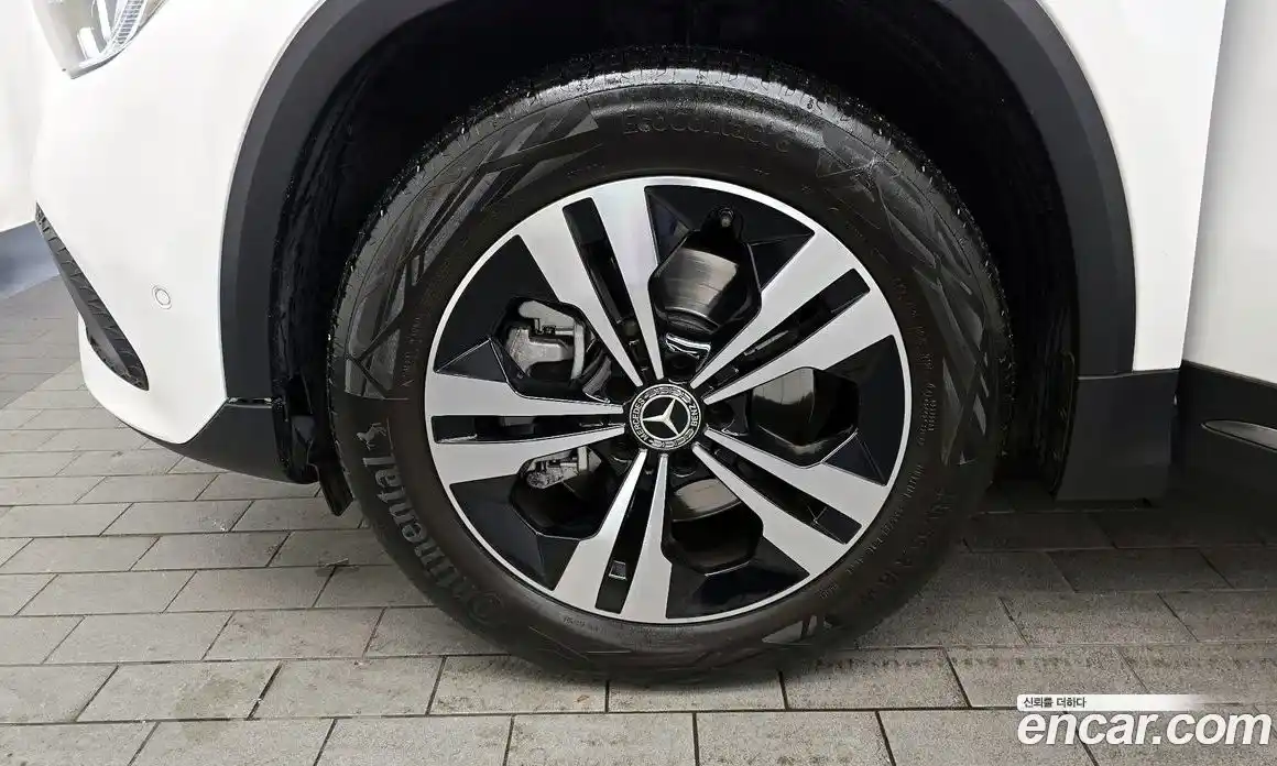 Mercedes-Benz GLA-Class 2021 2.0 Автомат в Москве № 137250, фото 18