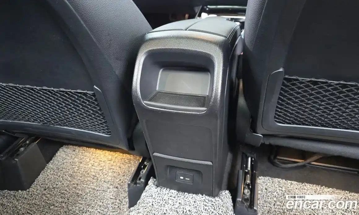 Mercedes-Benz GLA-Class 2021 2.0 Автомат в Москве № 137250, фото 19