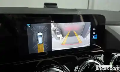 Mercedes-Benz GLA-Class 2021 2.0 Автомат в Москве № 137250, миниатюра 10