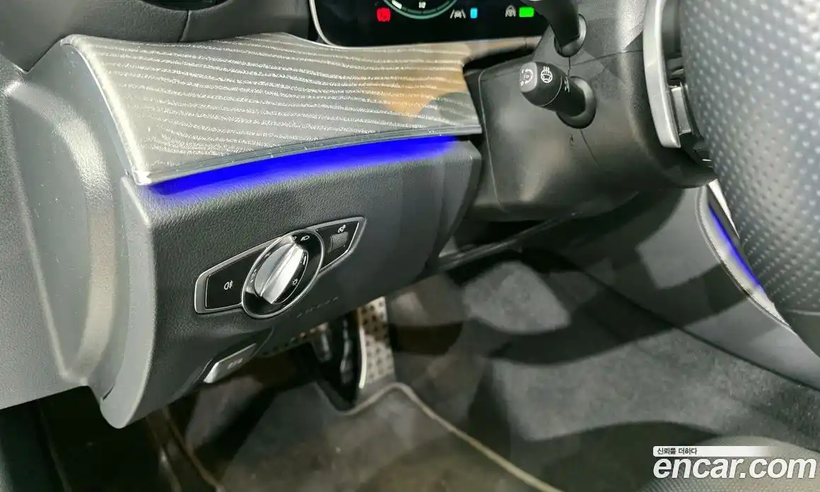 Mercedes-Benz E-Class 2022 2.0 Автомат в Москве № 138560, фото 14