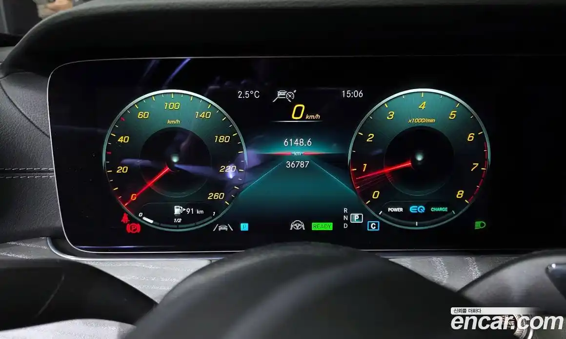 Mercedes-Benz E-Class 2022 2.0 Автомат в Москве № 138560, фото 4