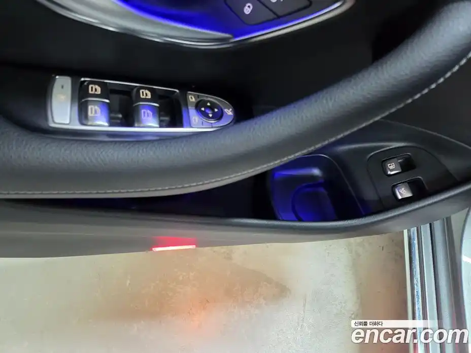 Mercedes-Benz E-Class 2020 2.0 Автомат в Москве № 142124, фото 7