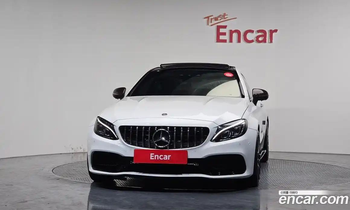 Mercedes-Benz C-Class 2018 4.0 Автомат в Москве № 142541, фото 17