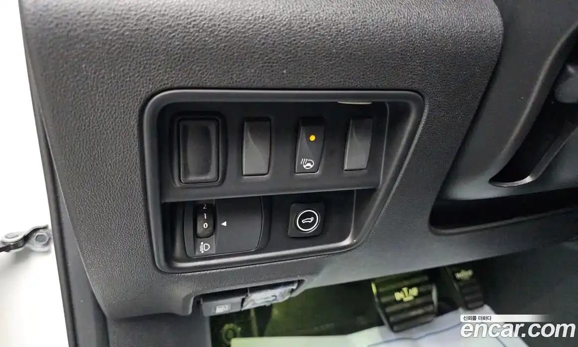 Renault QM6 2017 2.0 Автомат в Москве № 146662, фото 13