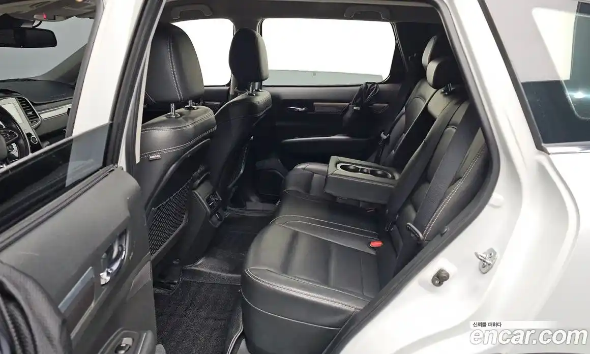 Renault QM6 2017 2.0 Автомат в Москве № 146662, фото 16