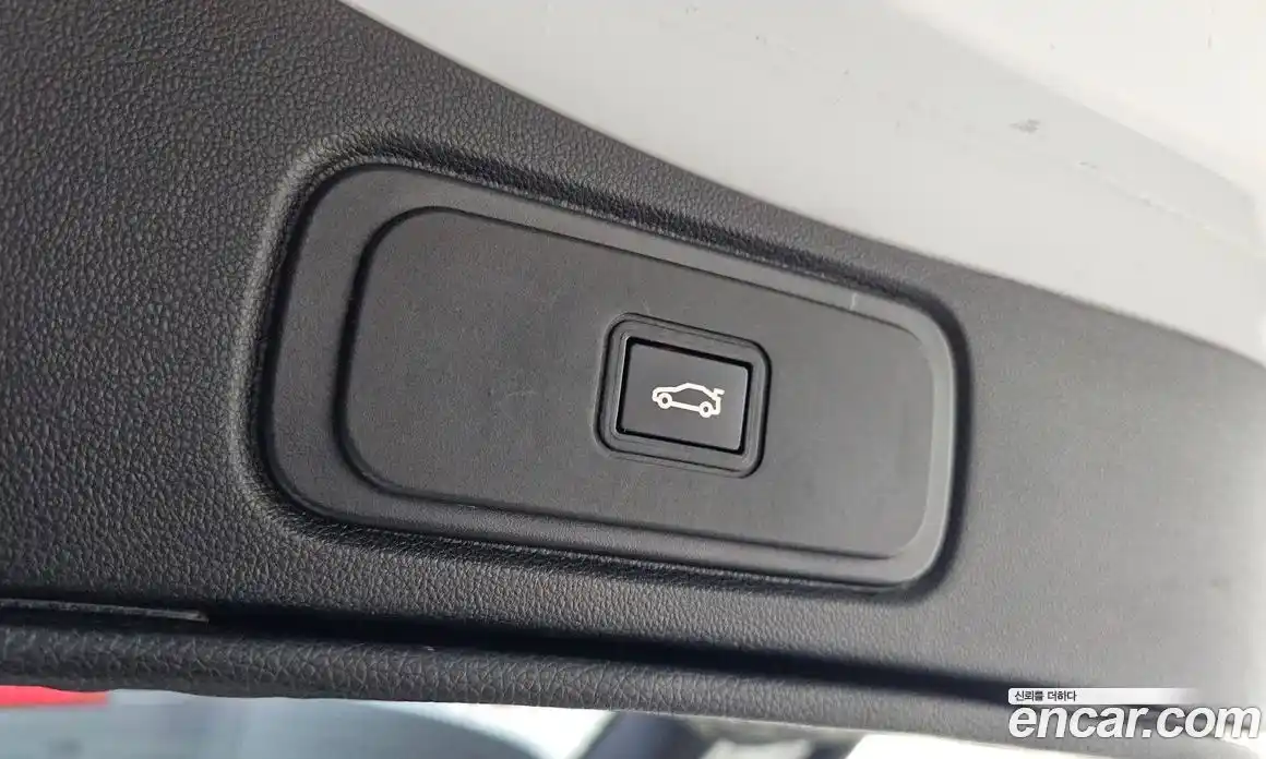 Renault QM6 2017 2.0 Автомат в Москве № 146662, фото 3