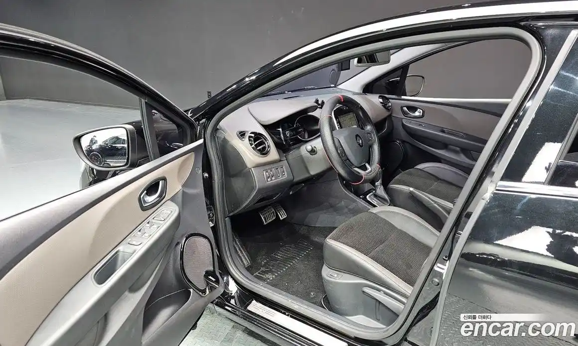 Renault Cilo 2018 1.5 Автомат в Москве № 147098, фото 15