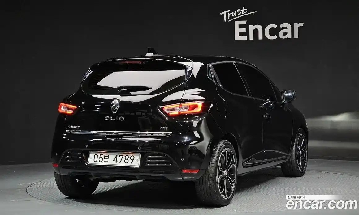 Renault Cilo 2018 1.5 Автомат в Москве № 147098, фото 7