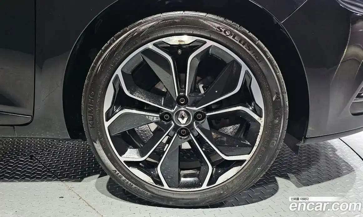 Renault Cilo 2018 1.5 Автомат в Москве № 147098, фото 8