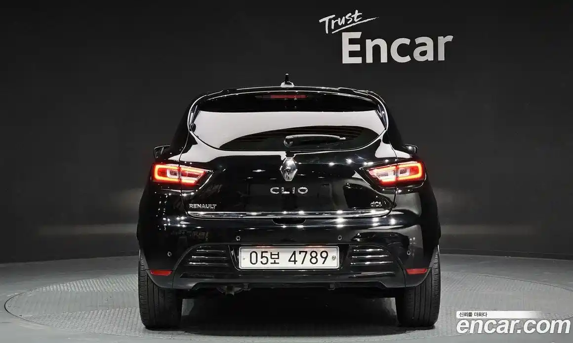 Renault Cilo 2018 1.5 Автомат в Москве № 147098, фото 10