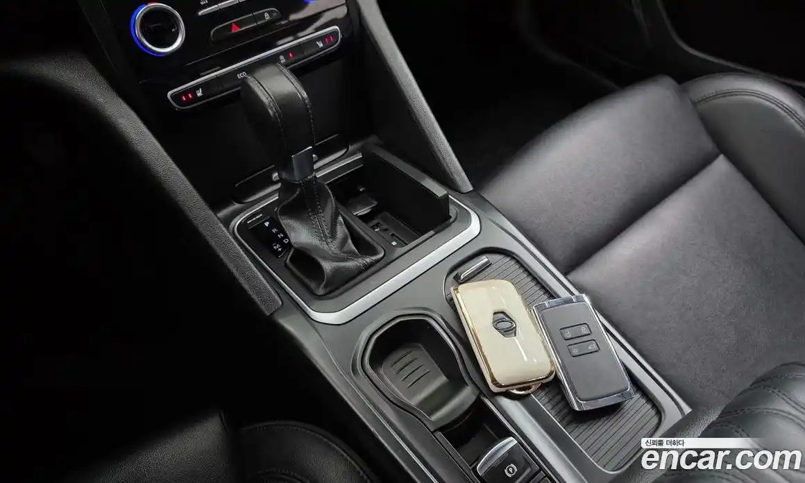 Renault SM6 2017 2.0 Автомат в Москве № 147756, фото 12