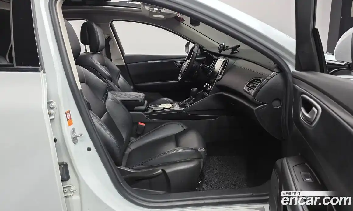 Renault SM6 2017 2.0 Автомат в Москве № 147756, фото 9