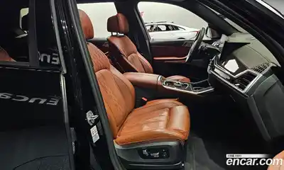 BMW X7 2023 4.4 Автомат в Москве № 157025, миниатюра 10