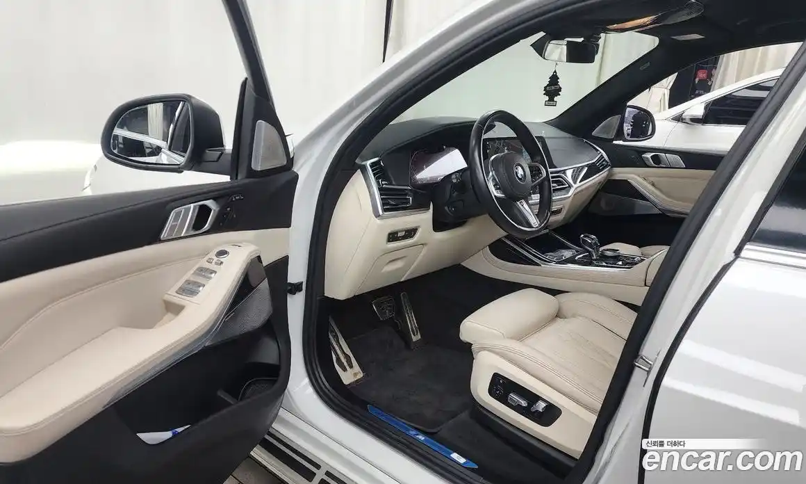 BMW X7 2022 3.0 Автомат в Москве № 157895, фото 11