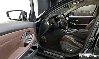 BMW 3-Series 2021 2.0 Автомат в Москве № 158539, миниатюра 5