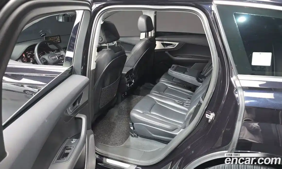 Audi Q7 2019 2.0 Автомат в Москве № 159457, фото 11