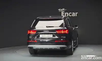 Audi Q7 2019 2.0 Автомат в Москве № 159457, миниатюра 4