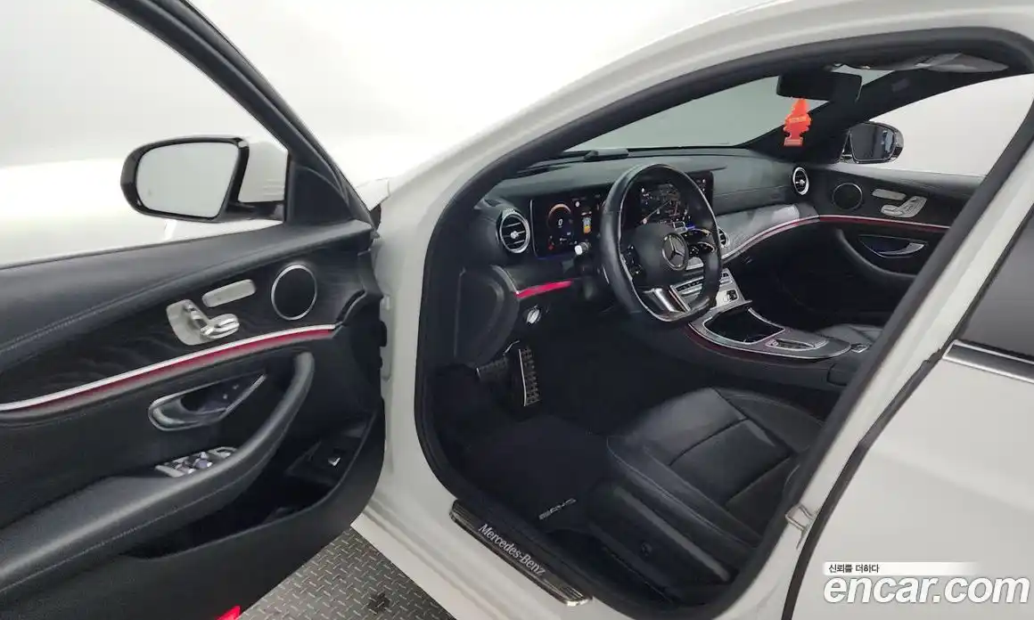 Mercedes-Benz E-Class 2021 1.9 Автомат в Москве № 160658, фото 6