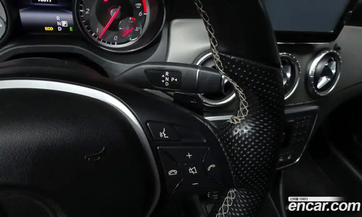 Mercedes-Benz CLA-Class 2014 1.8 Автомат в Москве № 161240, фото 10