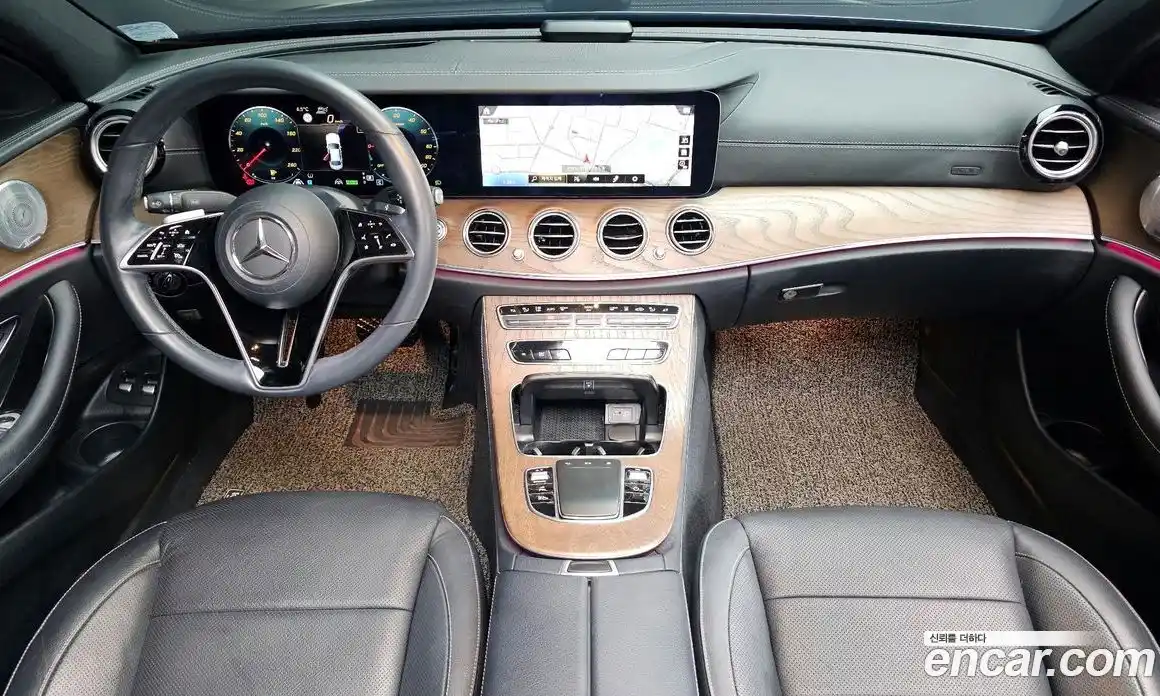 Mercedes-Benz E-Class 2021 2.0 Автомат в Москве № 161537, фото 18