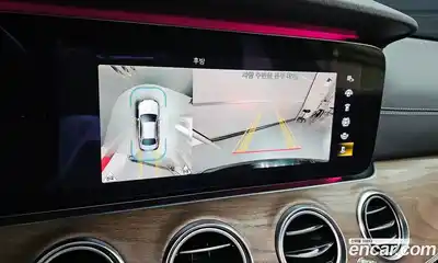 Mercedes-Benz E-Class 2021 2.0 Автомат в Москве № 161537, миниатюра 10