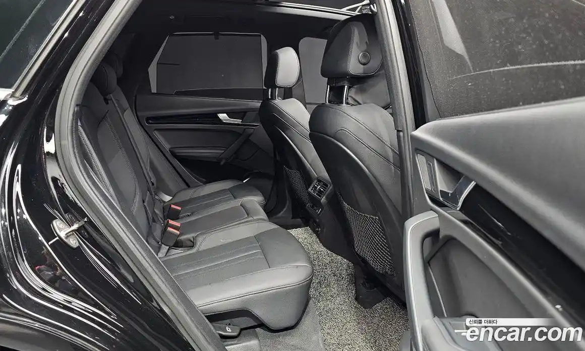 Audi Q5 2021 2.0 Автомат в Москве № 163426, фото 12