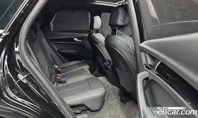 Audi Q5 2021 2.0 Автомат в Москве № 163426, миниатюра 12