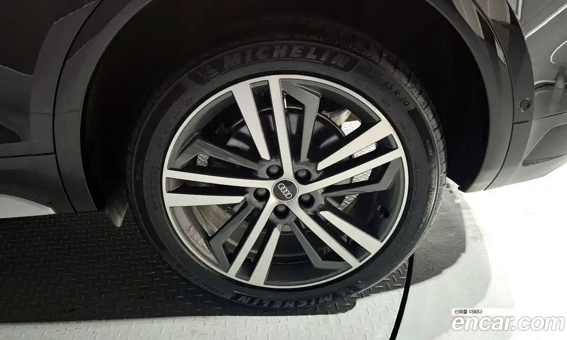 Audi Q5 2021 2.0 Автомат в Москве № 163426, фото 20