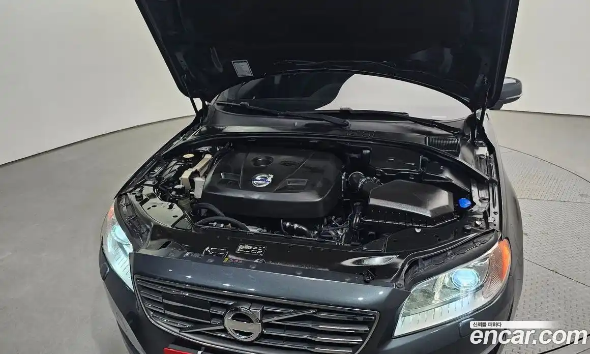 Volvo S80 2014 2.0 Автомат в Москве № 164476, фото 17