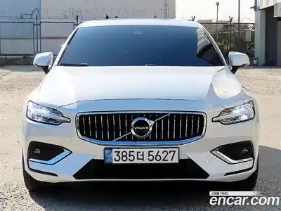 Volvo S60, 2021