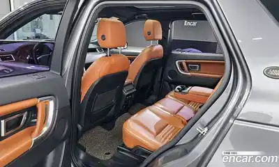 Land Rover Discovery Sport 2017 2.0 Автомат в Москве № 166564, миниатюра 6