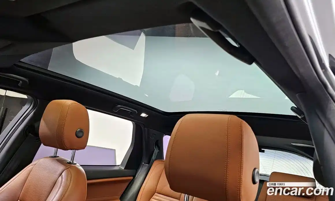 Land Rover Discovery Sport 2017 2.0 Автомат в Москве № 166564, фото 10