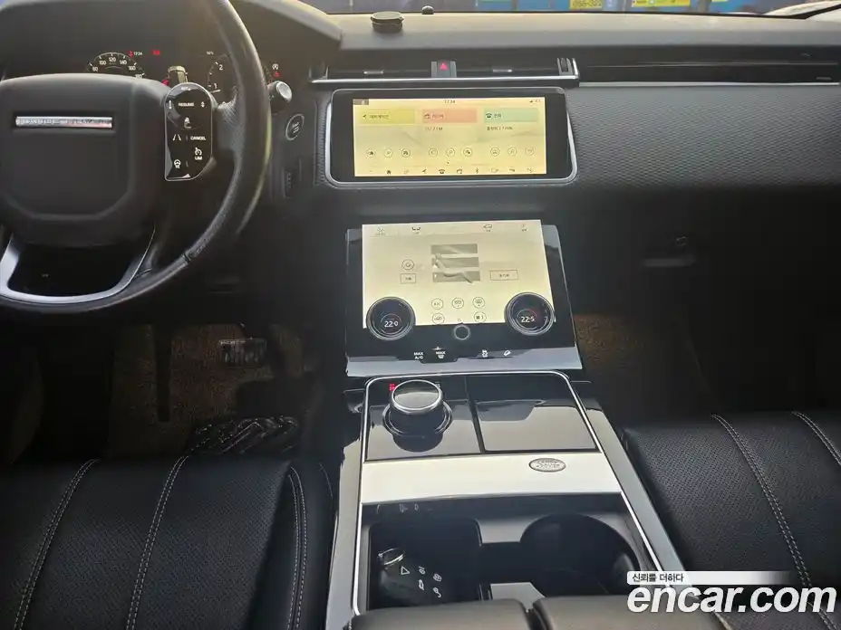 Land Rover Range-Rover Velar 2019 2.0 Автомат в Москве № 166783, фото 17