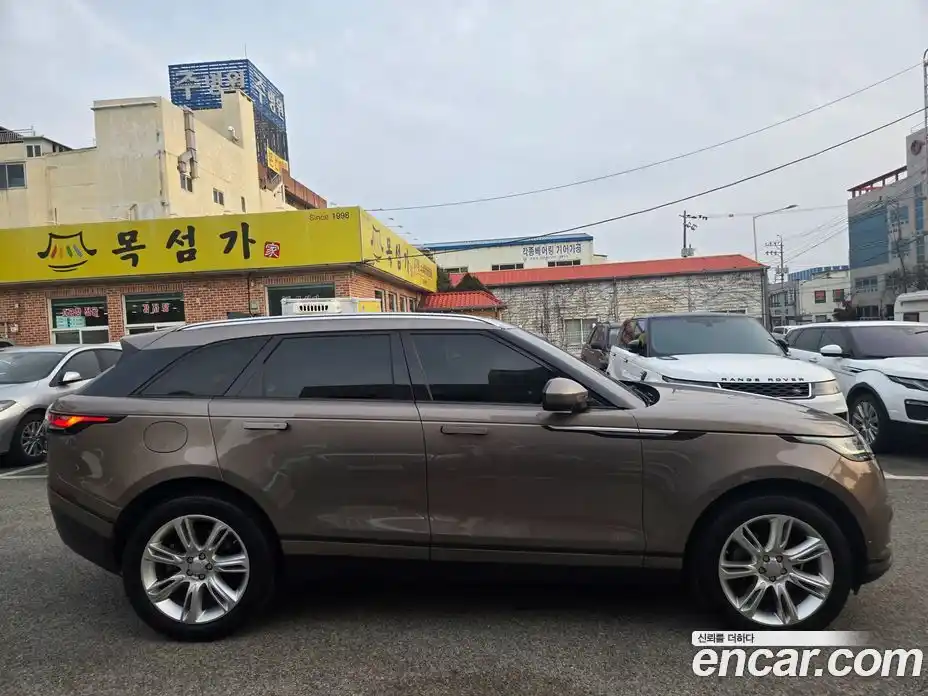 Land Rover Range-Rover Velar 2019 2.0 Автомат в Москве № 166783, фото 5