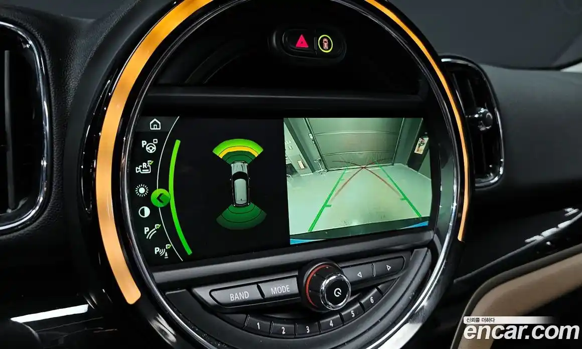 Mini Countryman 2018 2.0 Автомат в Москве № 167200, фото 10