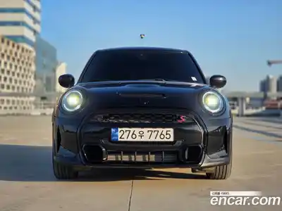 Mini Cooper 2023 2.0 Автомат в Москве № 167436, миниатюра 4