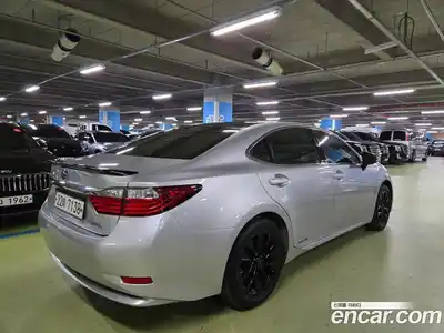 Lexus ES 2013 2.5 Автомат в Москве № 168321, миниатюра 2